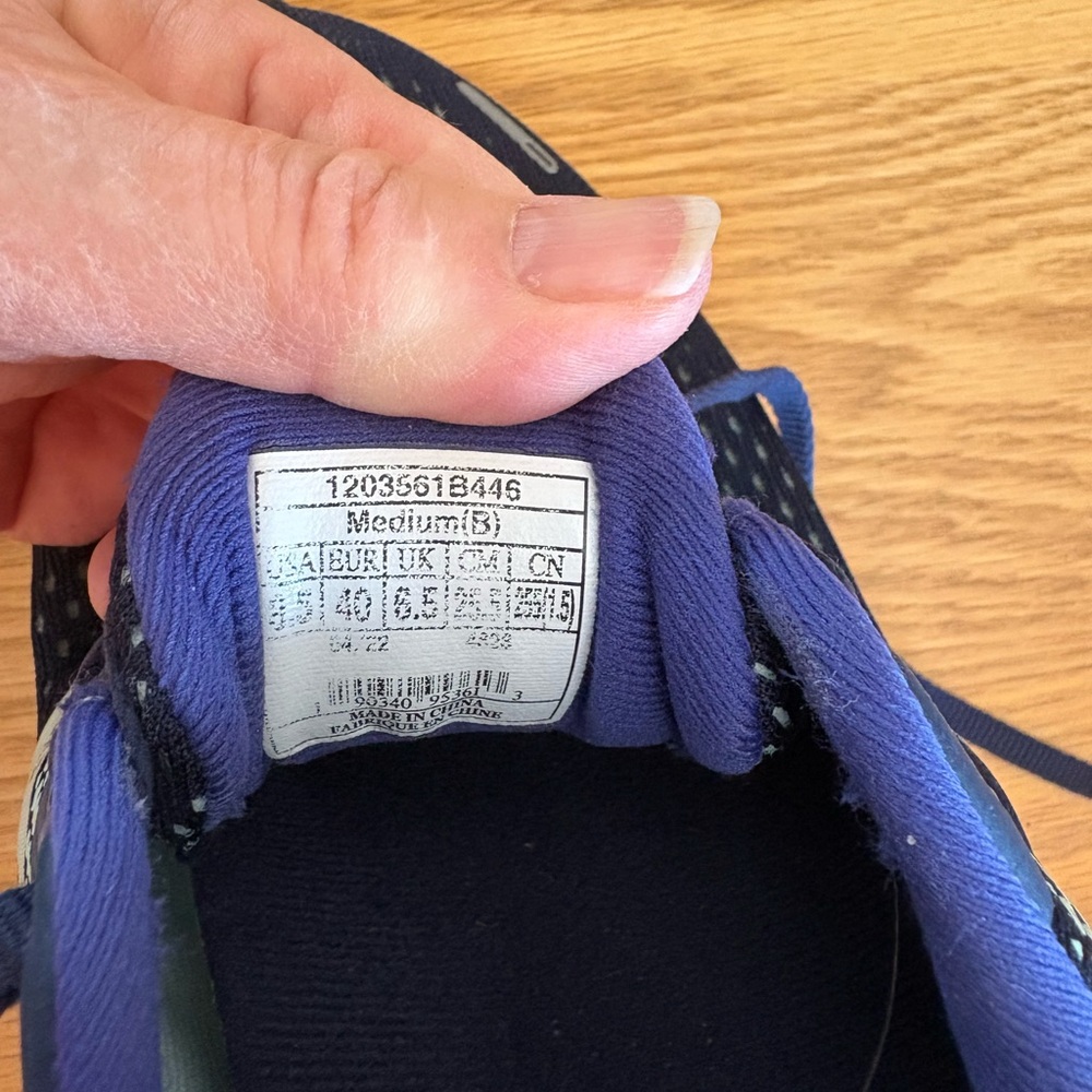 Brooks Ghost 14 Navy and Bright Blue Women’s Size 8.5 Running Shoes - Picture 4 of 10